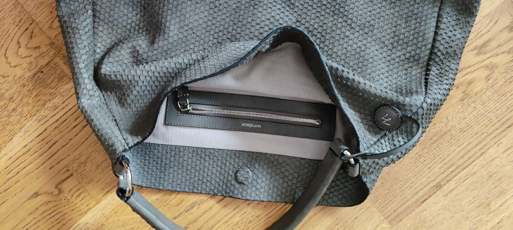 Windsor Taschen für Damen: Windsor Shopper aus reinem Leder – Gebraucht aus Otelfingen von SamsOutlet 4
