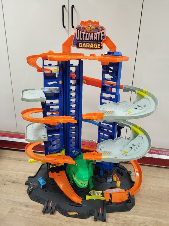 Hot Wheels Ultimate Garage Guter Zustand ohne Autos (Gebraucht) in