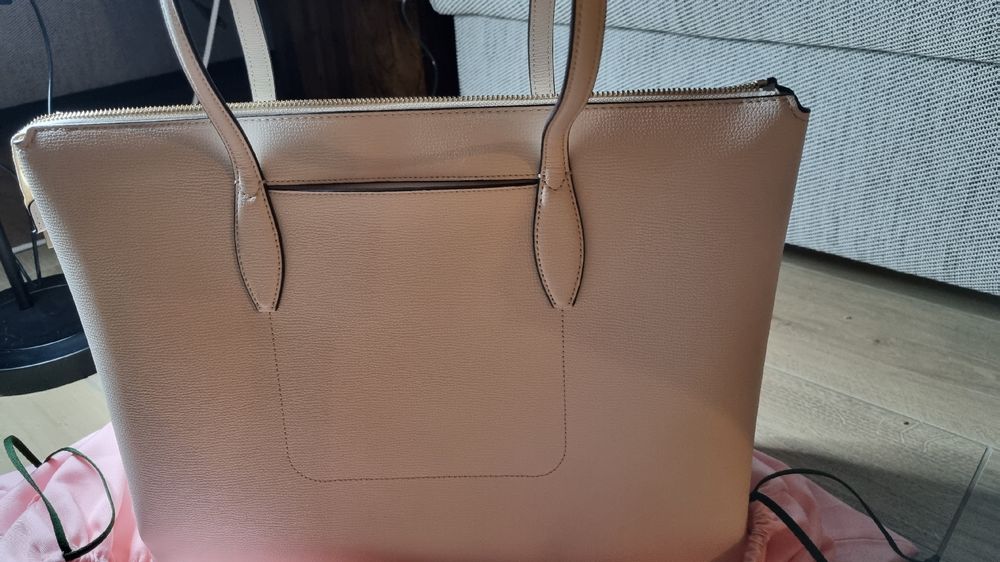 Kate Spade Handbag never used Original price 395 Acheter sur Ricardo
