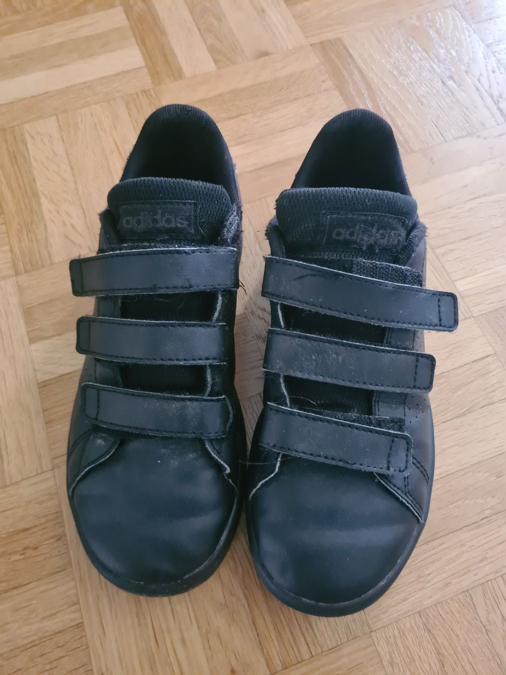 Adidas Scarpe da uomo: Adidas Schuhe Gr. 33 – Usato da Rudolfstetten venduto da anjam81 2