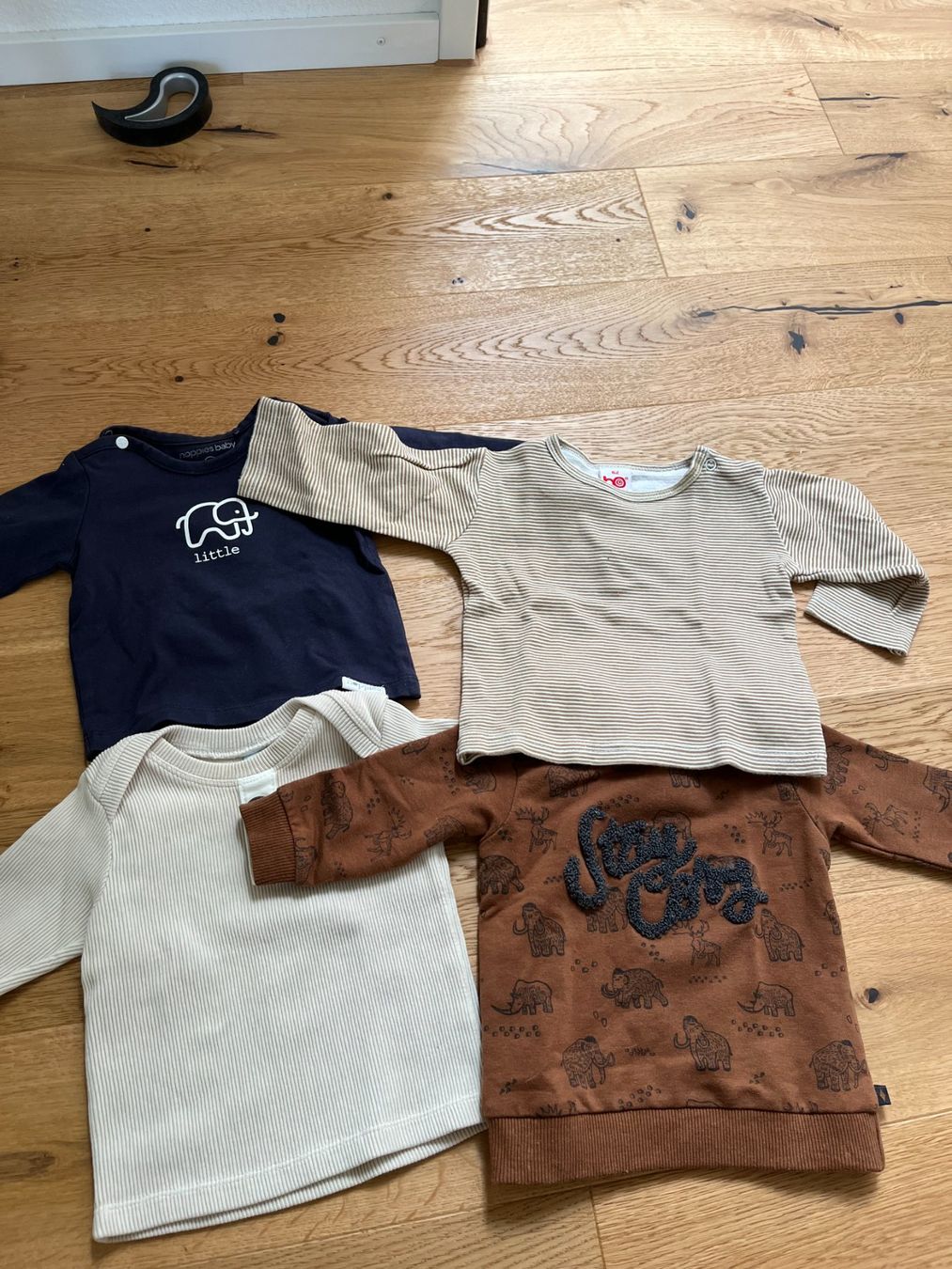 Kleiderpakete & -sets: Langarmshirt Set (4 Stück) – Gebraucht aus Islikon von jul_76j2