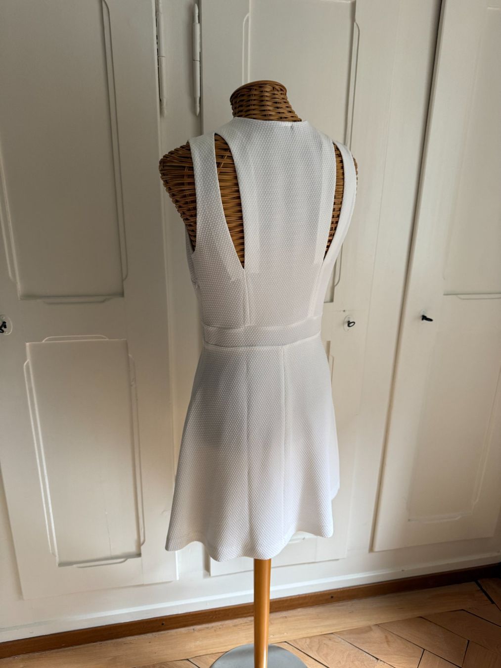 Sandro Vestiti: SANDRO - Kleid weiss elegant 38 – Usato da Zürich venduto da Diazaio 2