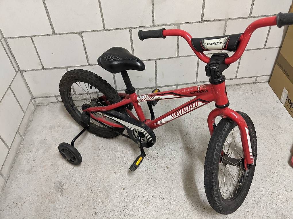 Velos: Kinderfahrrad – Gebraucht aus Baar von anj_6ysz 2