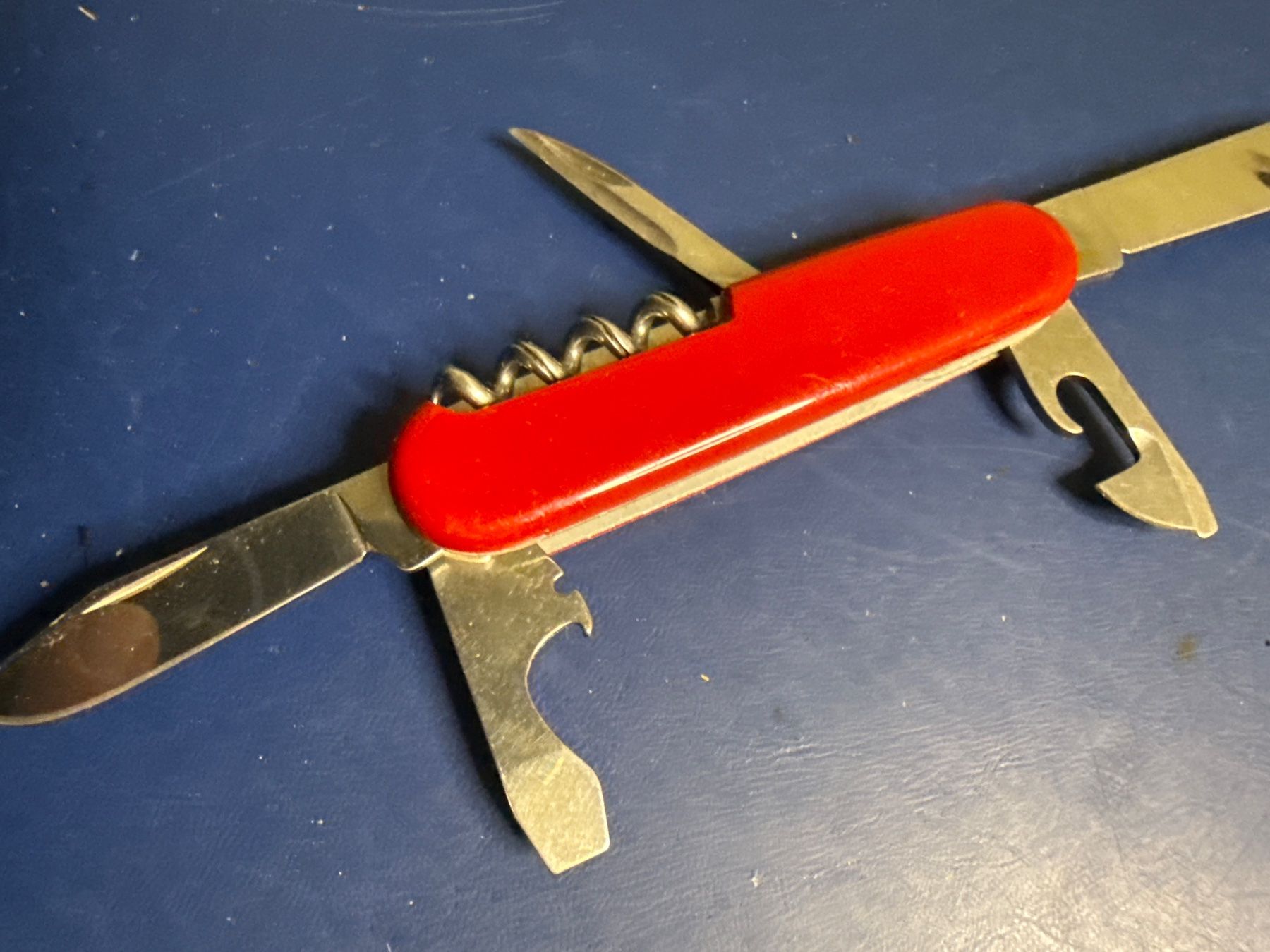 Victorinox Taschenmesser: Victorinox Sackmesser – Gebraucht aus Derendingen von iven70 4