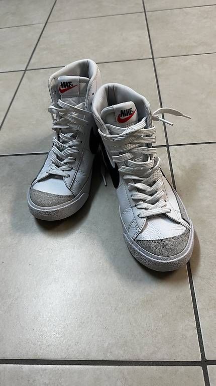 Herrenschuhe: Nike – Gebraucht aus Verscio von nat_928w 1