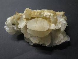 Fingernagel-Calcit von Tschiertschen GR, ca. 366 gr.