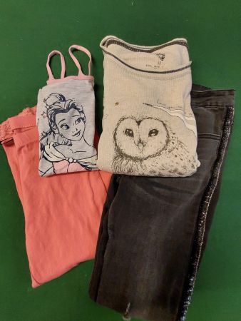 4-teiliges Kleiderpaket