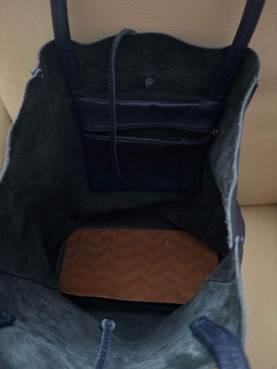Borse da donna: Sac cuir bleu foncé – Usato da Düdingen venduto da Yellow 2