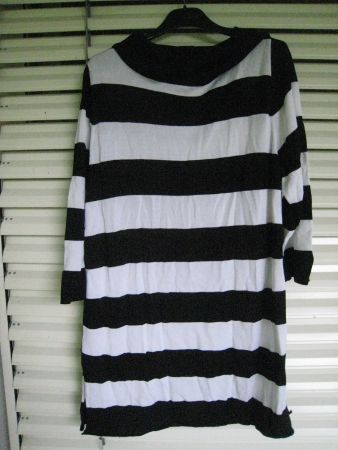 gestreifter Long-Pullover von MIA_MAI / Gr.L / Viscose