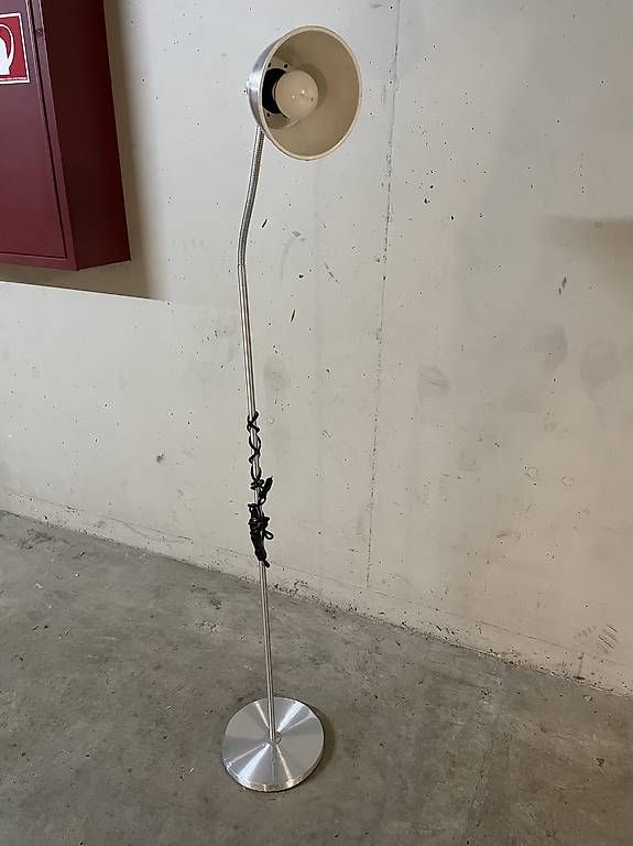Lampade: Lampe de salon – Usato da Lausanne venduto da Sxbibi