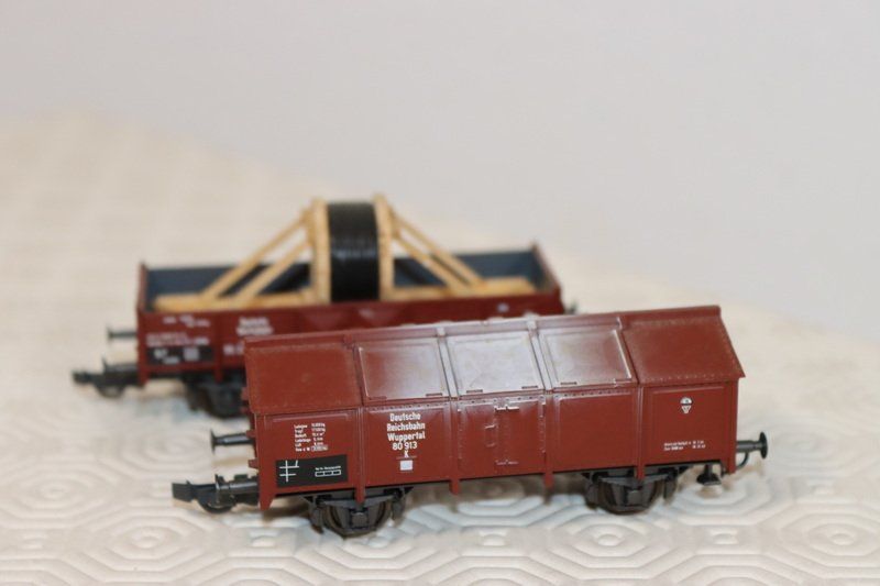 Roco Modellini di ferrovie: 2 Roco Güterwagen ( 697 ) – Usato da Kerzers venduto da Winu64 4