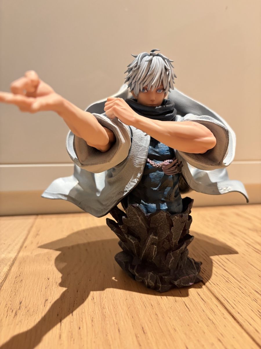 Figurine Gojo Jujutsu Kaisen (Neuf (Voir description)) à Nyon pour CHF ...