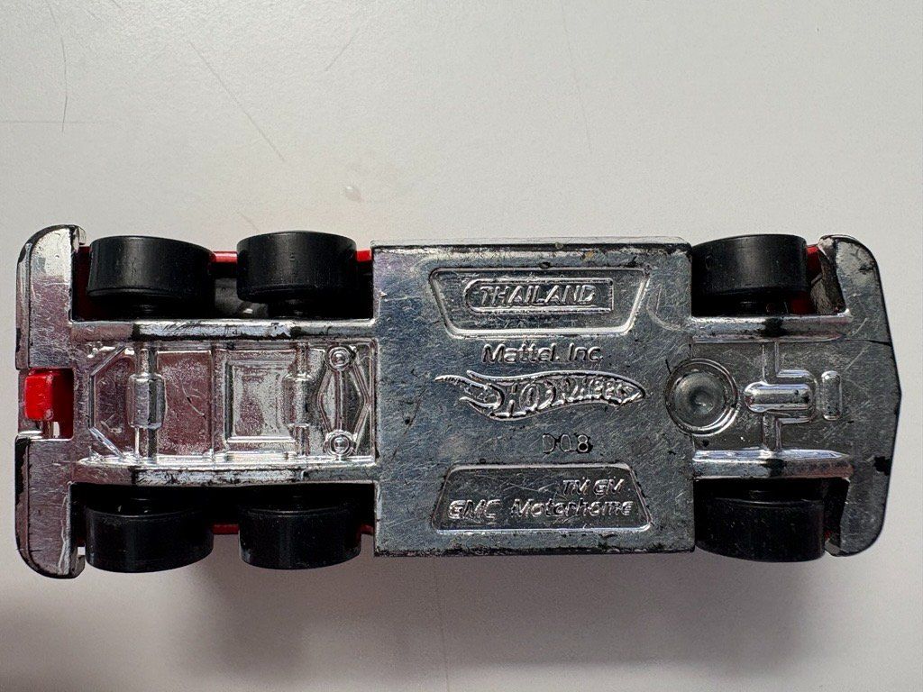 Hot Wheels Giocattoli: Mattel "Hot Wheels" GMC Motorhome – Usato da Cham venduto da roman0879 1