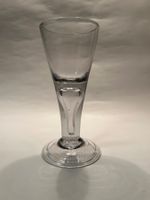 Antikes Trinkglas