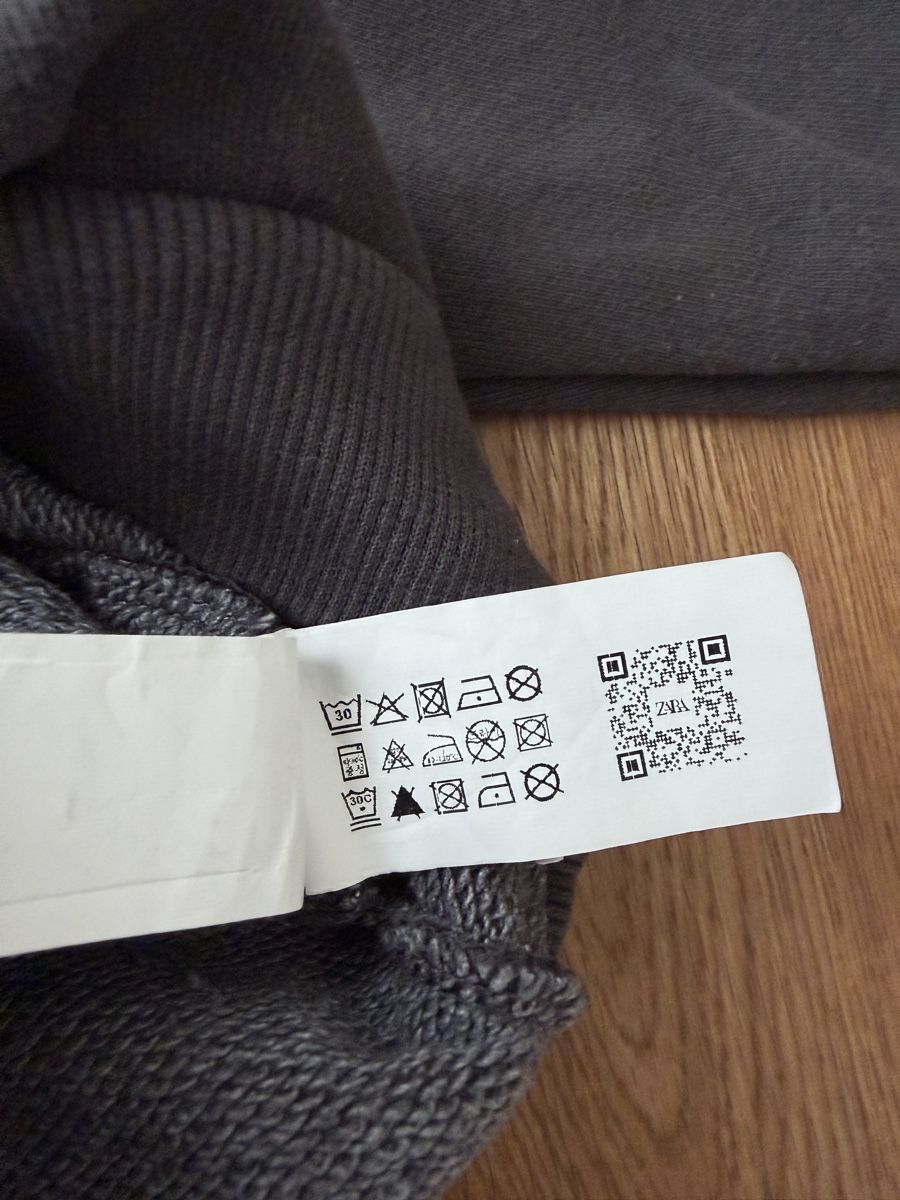 Zara Pullover & Sweatshirts: Zara Kids - Pullover, Gr. 116  – Gebraucht aus Interlaken von fbnscl 3