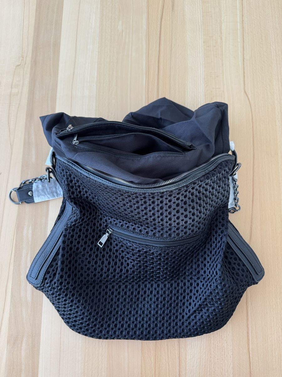 Borse da donna: Damen 2-Wege Schultertasche – Nuovo e nell'imballaggio originale da Wauwil venduto da Nifled 2
