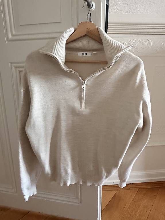 Maglioni & Felpe: Pull Uniqlo U écru demi-zip  taille M – Usato da Lausanne venduto da amandagoet
