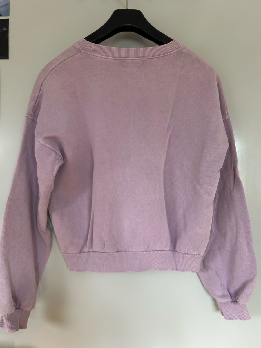 Pull&Bear Pulls & Sweat-shirts: Lässiger Lila Pullover – D'occasion à Oberkirch LU par ali_7mvs 2