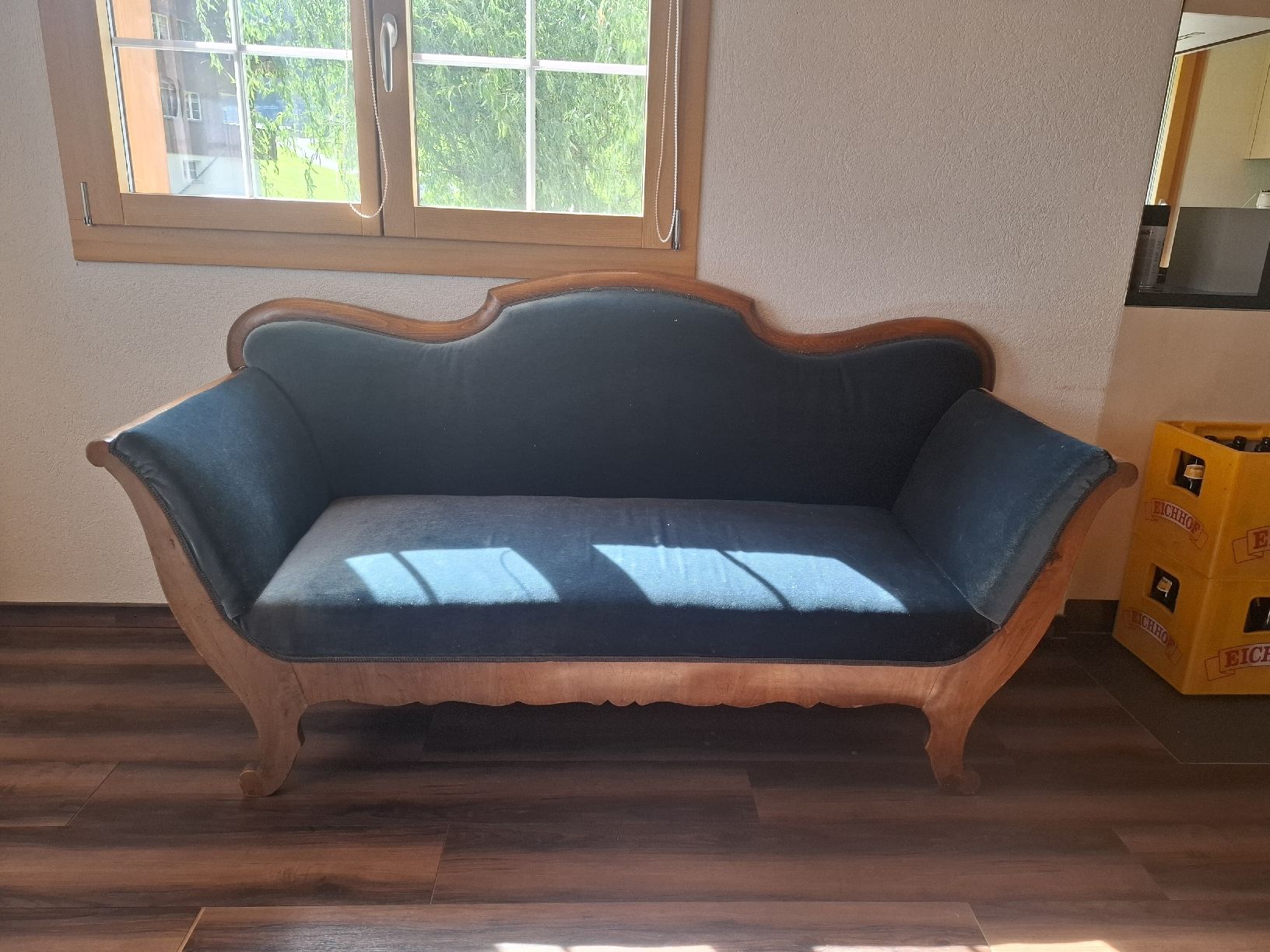 Sofas: Biedermeier Style Sofa mit Samtbezug – Gebraucht aus Lungern von yes_cj9j 3