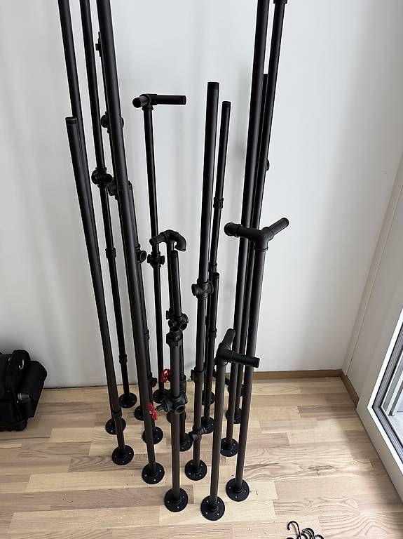 Regale: Industrial Pipe Shelving / Clothing Rack Kit – Gebraucht aus Schaffhausen von arn_gq55 3