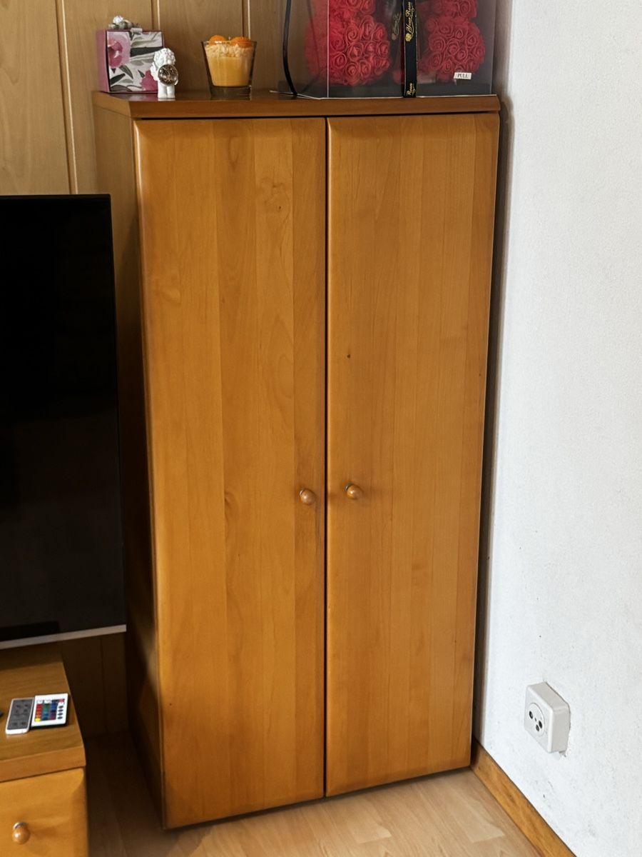 Armadi: Wohnzimmermöbel zu verkaufen – Usato da Dintikon venduto da rob_7nss 4