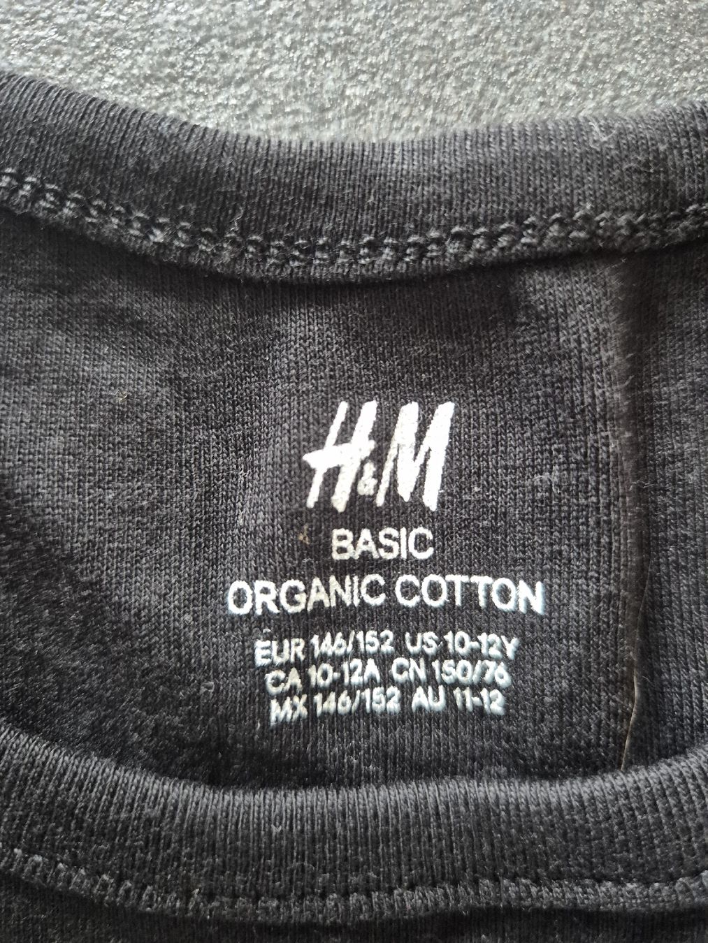 H&M Top: Top Schwarz, H&M Basic, Gr. 146/152, Top Zust – Usato da Büsserach venduto da Fairprice_83 1