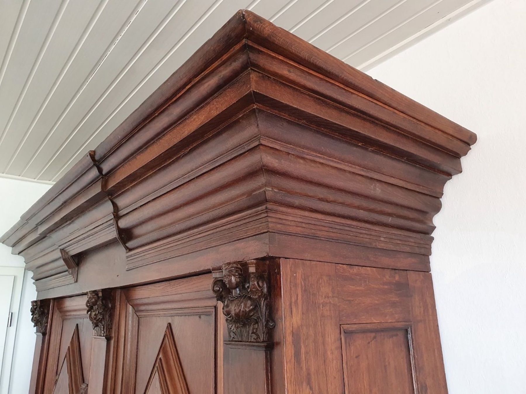 Armadi: Barock Schrank Eiche massiv ORIGINAL Barockschrank Eiche – Usato da Gemünden venduto da GEUENWALD 1