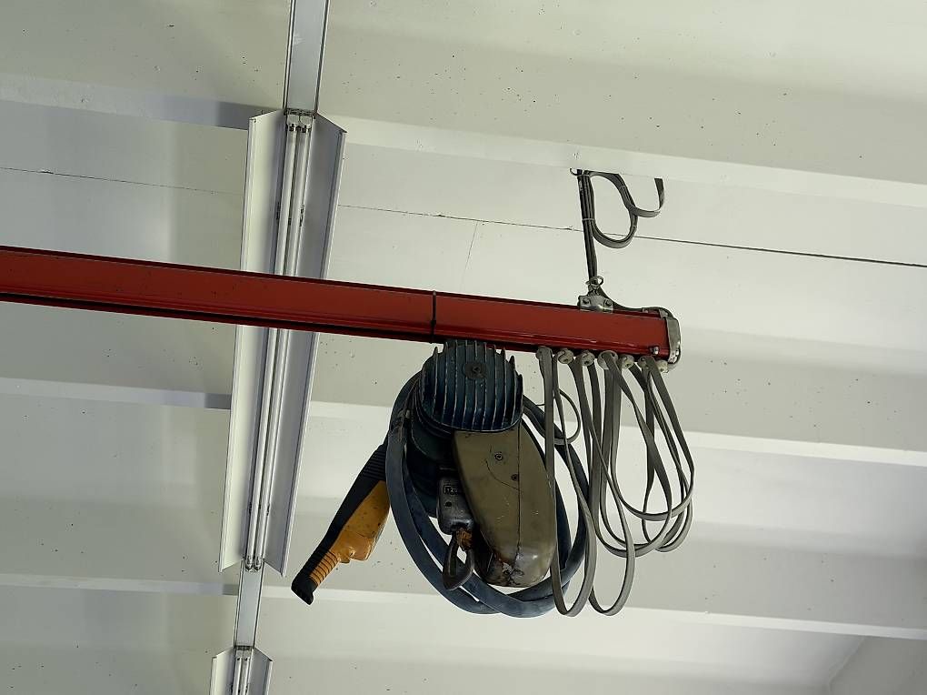 Demag Gru: Hallenkran Demag 400cm 250kg – Usato da Necker venduto da liq24 1