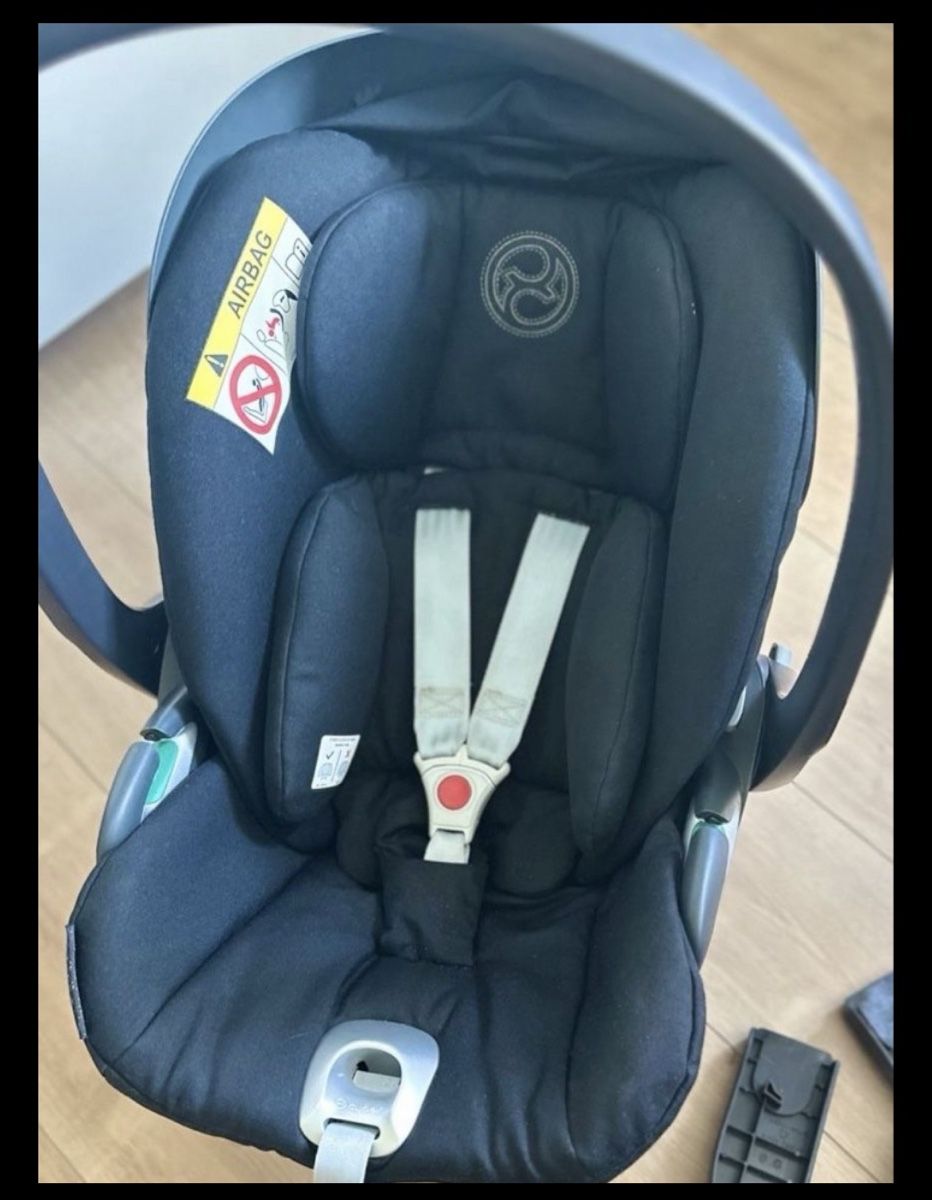 Cybex Sièges auto: Siège bébé CYBEX Cloud Z2 i-Size – D'occasion à Montherod par Galambos19 3