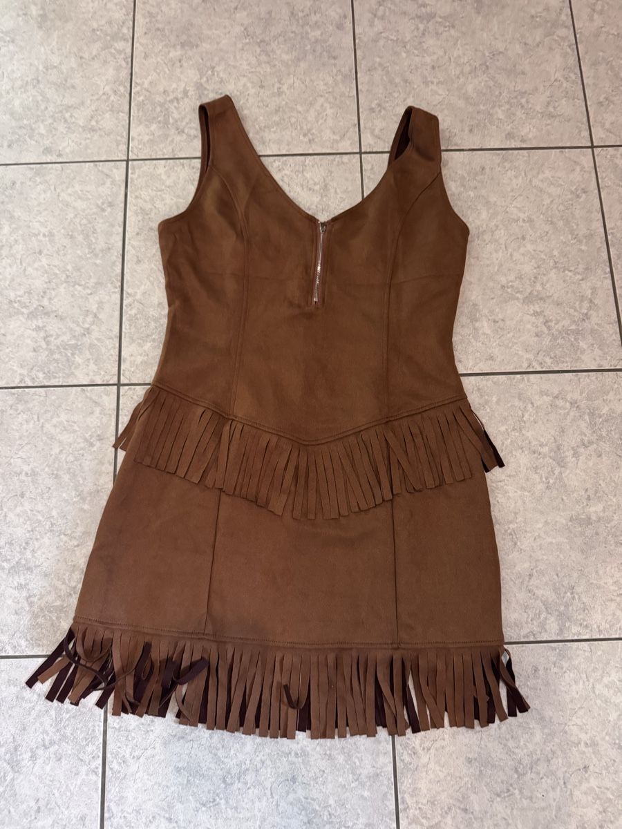 Kleider: Kleid mit Fransen Grösse M neu – Neu (gemäss Beschreibung) aus Muotathal von mianyc 1