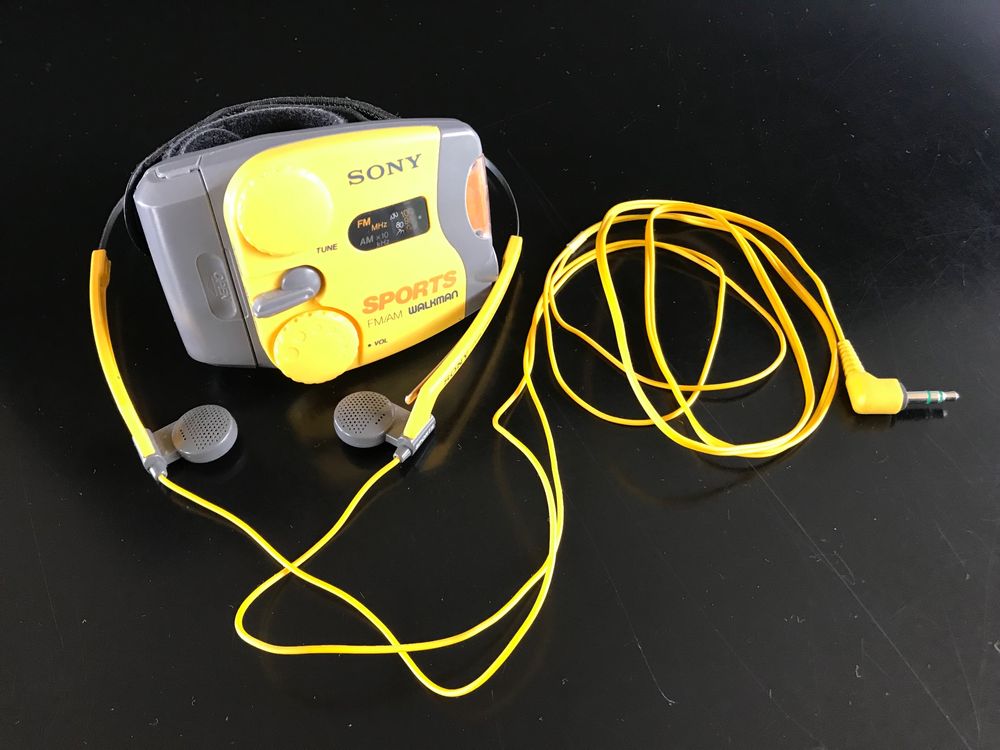 SONY - WALKMAN - Fm / Am Walkman Sports - Radio - Teste Ok Tested