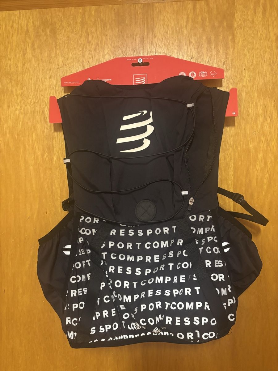 Compressport Gilets & Westen: Gilet de course Compressport NEUF – Neu und originalverpackt aus Bramois von Mathb28 1