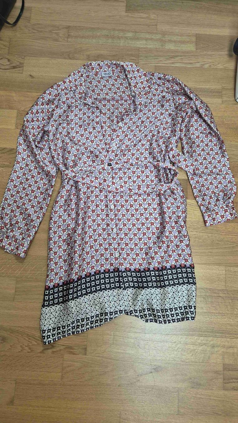 Liu Jo Vestiti: Blusenkleid von LIU.JO, Grösse 36 – Nuovo (secondo la descrizione) da Schaan venduto da lulu_xx 1