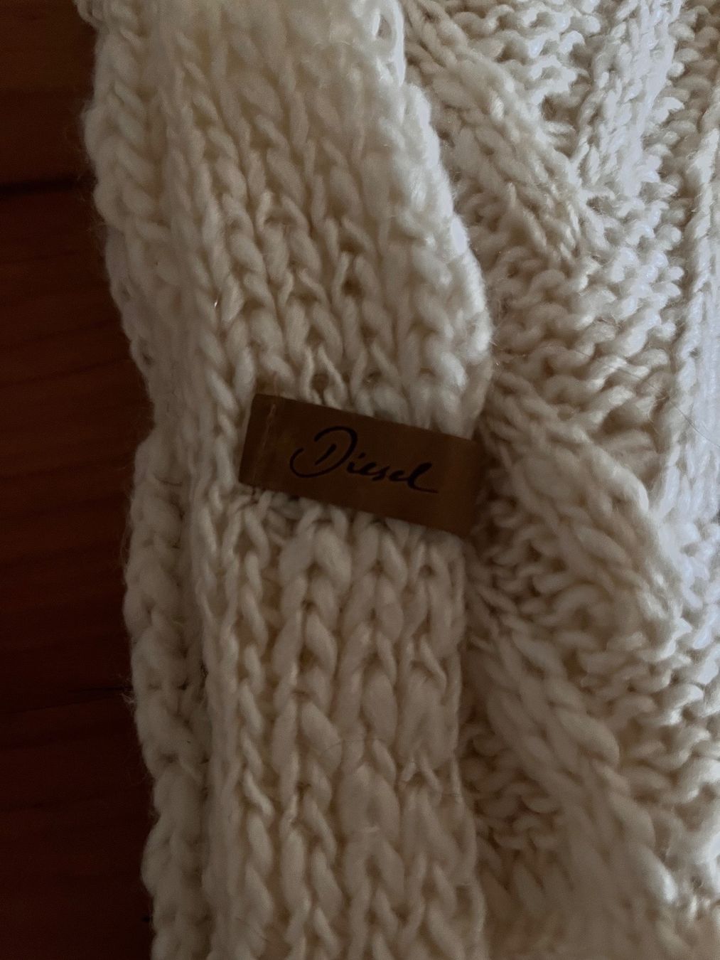 Diesel Foulard & Sciarpe: Schal Diesel – Usato da Wädenswil venduto da Iana32 1