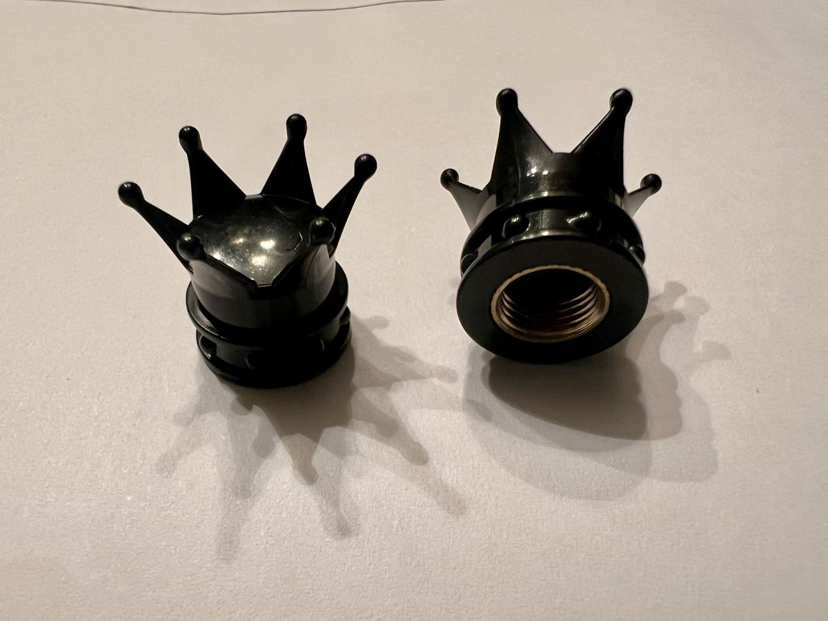 Parti ricambio per ciclomotori: Ventildeckel für Auto oder Mofa – Nuovo (secondo la descrizione) da Herzogenbuchsee venduto da risch2010