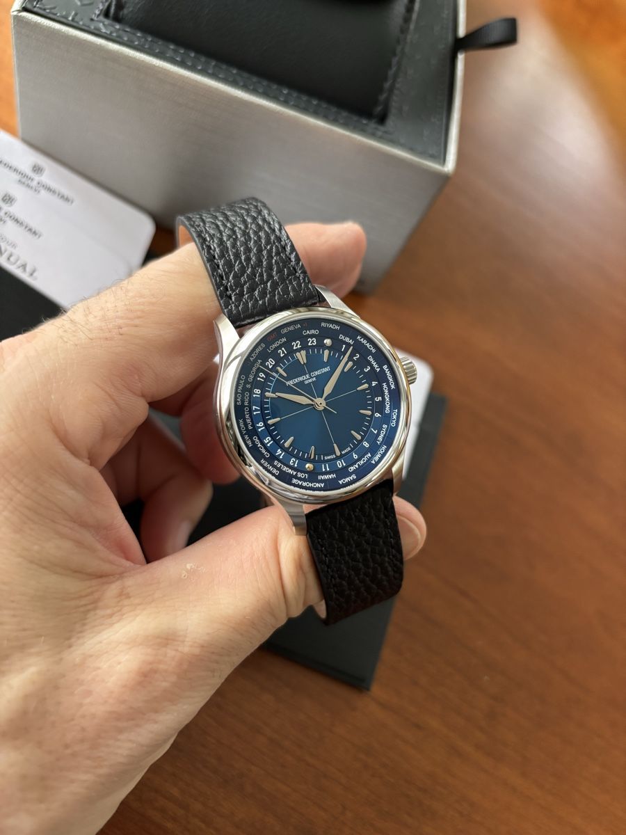 Frederique Constant Uhren: Frederique Constant Worldtimer Ltd edition "Watch Angels" – Neu (gemäss Beschreibung) aus Grand-Lancy von vd70000 1