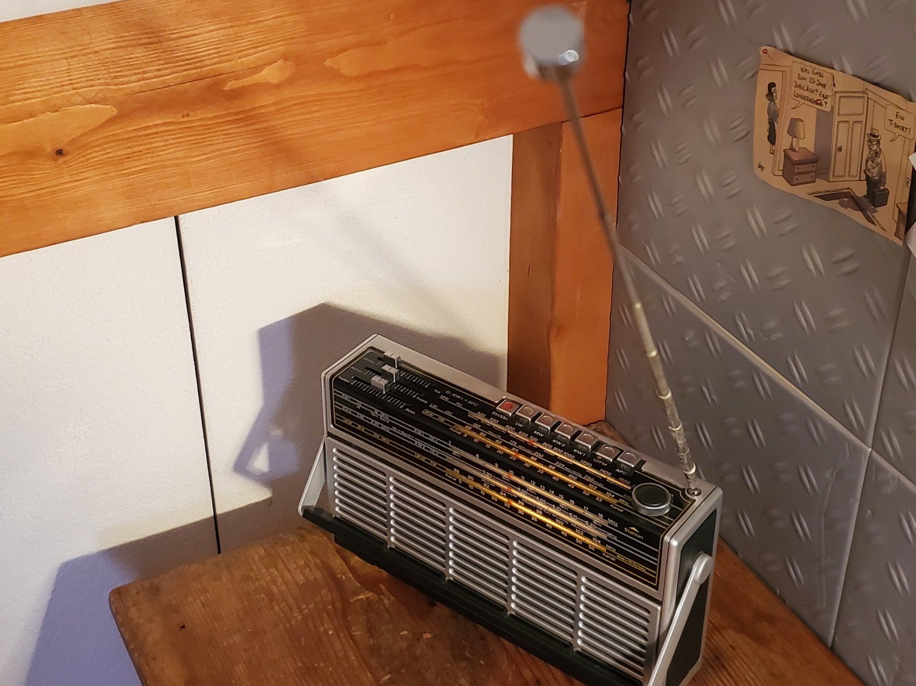 Radio: Top erhaltenes Transistorradio: Telefunken Universal 401 – Usato da Densbüren venduto da BluesAtSunrise 4