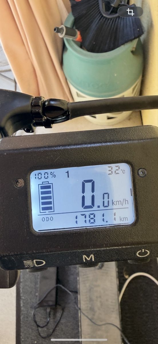 Kickboard: E-Scooter Micro Merlin – Défectueux à neuenhof par Ronny999 2