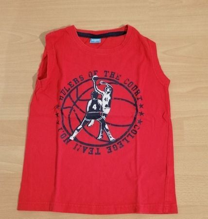 rotes T-Shirt Gr. 122