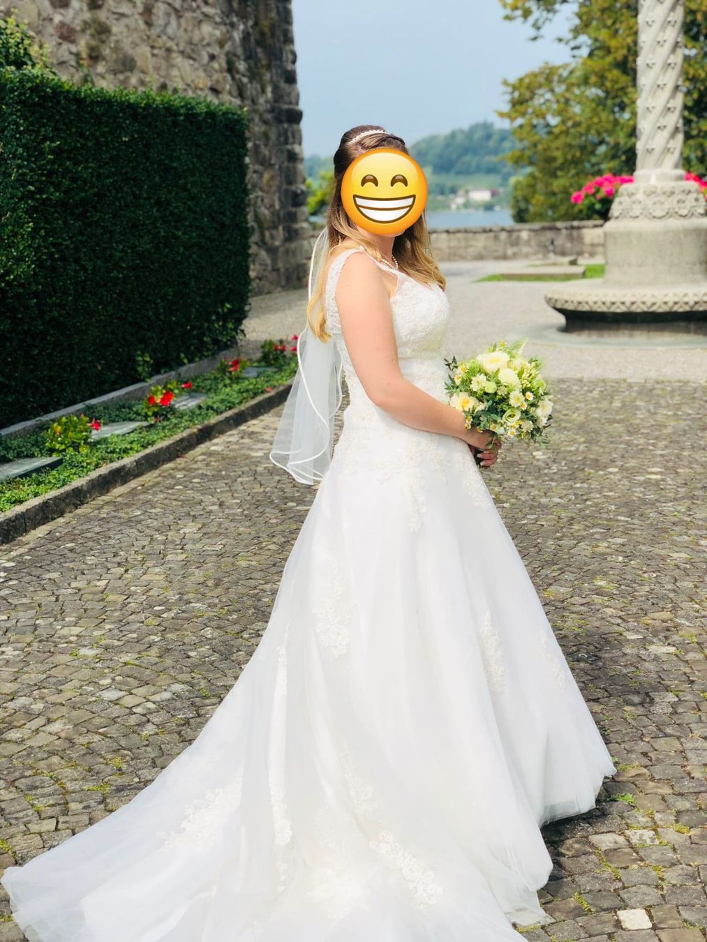 Vestiti: Brautkleid Grösse 38-40 Ivory Weiss  – Usato da Jona venduto da LoriG1998 2