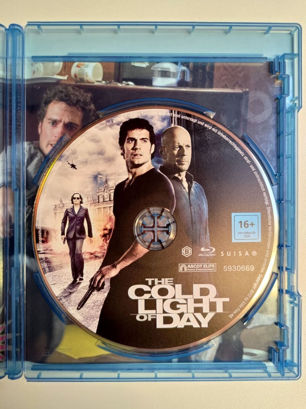 Alle DVDs: The Cold Light of Day – Gebraucht aus Liestal von Kratzilla 1
