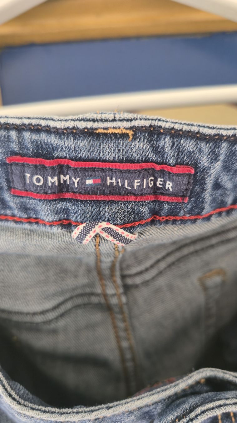 Jeans: coole Jeans – Usato da Hinwil venduto da Wo-ma14 1