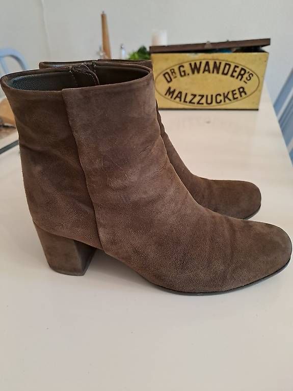 Scarpe da donna: Stiefelette Gr. 38 – Usato da Basel venduto da Blanche1104