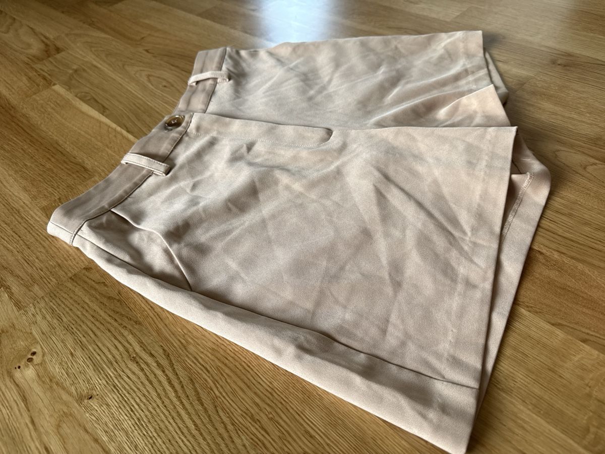 Hosen: Shorts – Neu (gemäss Beschreibung) aus Kriens von g_b_mk7j 9