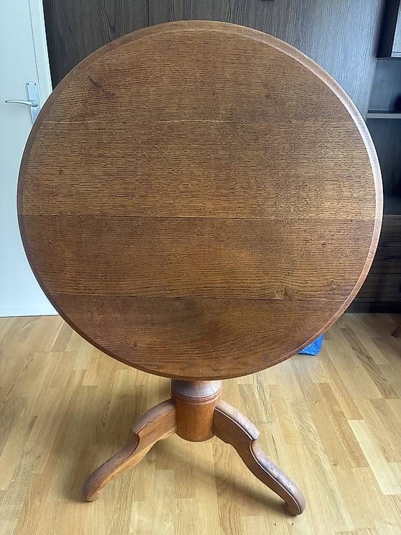 Tavoli: Table en bois ancienne – Usato da Chavannes-Renens venduto da PsyKOrion 3