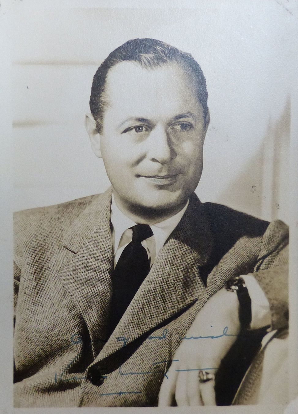 Autogramme: Robert Montgomery (1904-1981) Schauspieler - Autogramm – Gebraucht aus Dietikon von cyranos1