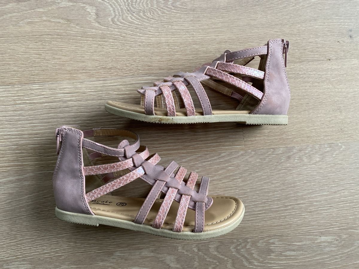 Scarpe per ragazze: Sandalen Cupcake - Gr. 29 – Usato da Hergiswil NW venduto da mar_js5v 1