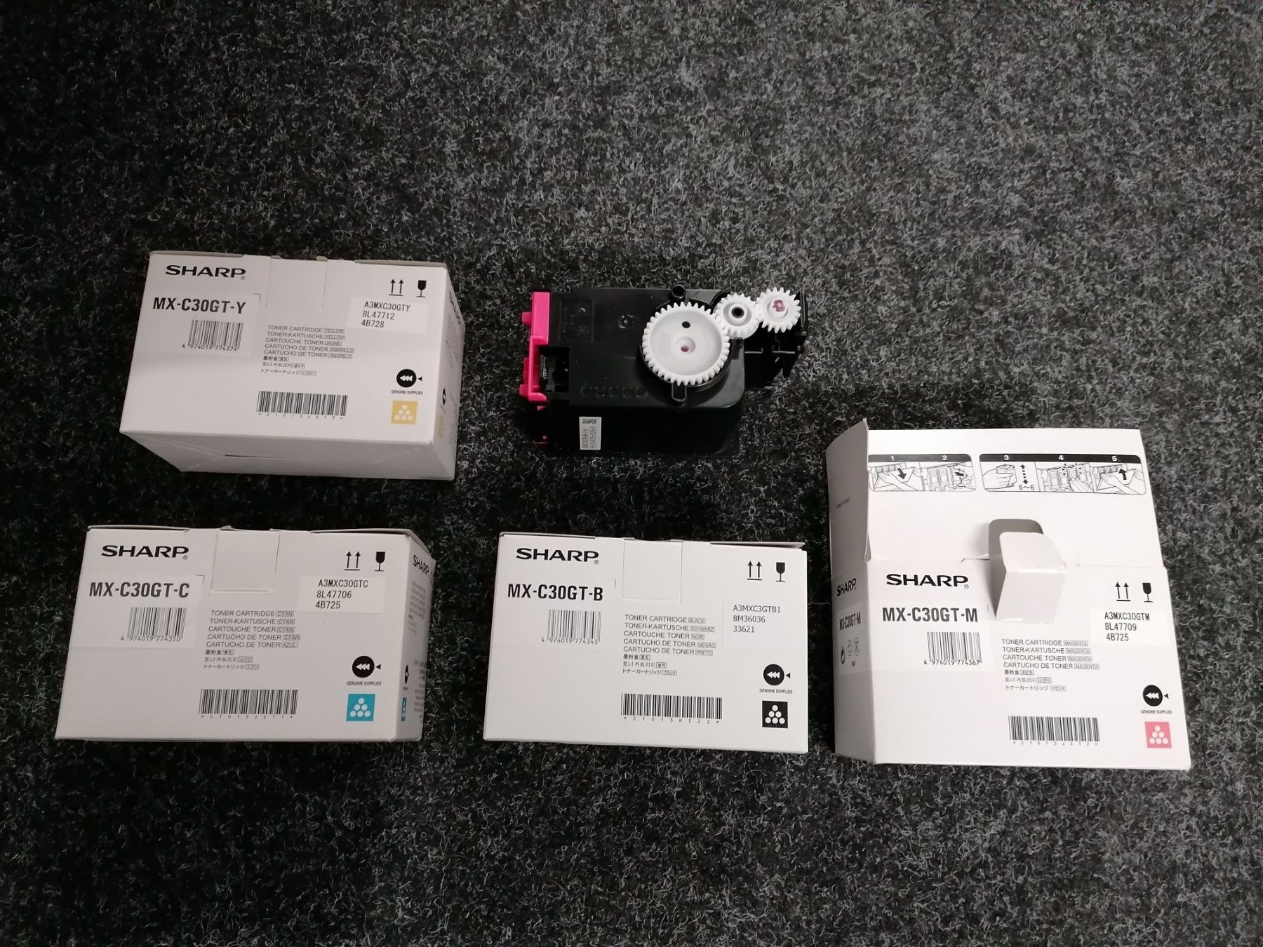 Sharp Druckerpatronen & Toner: Sharp Tonerpatronen – Neu und originalverpackt aus Geroldswil von carcan1707