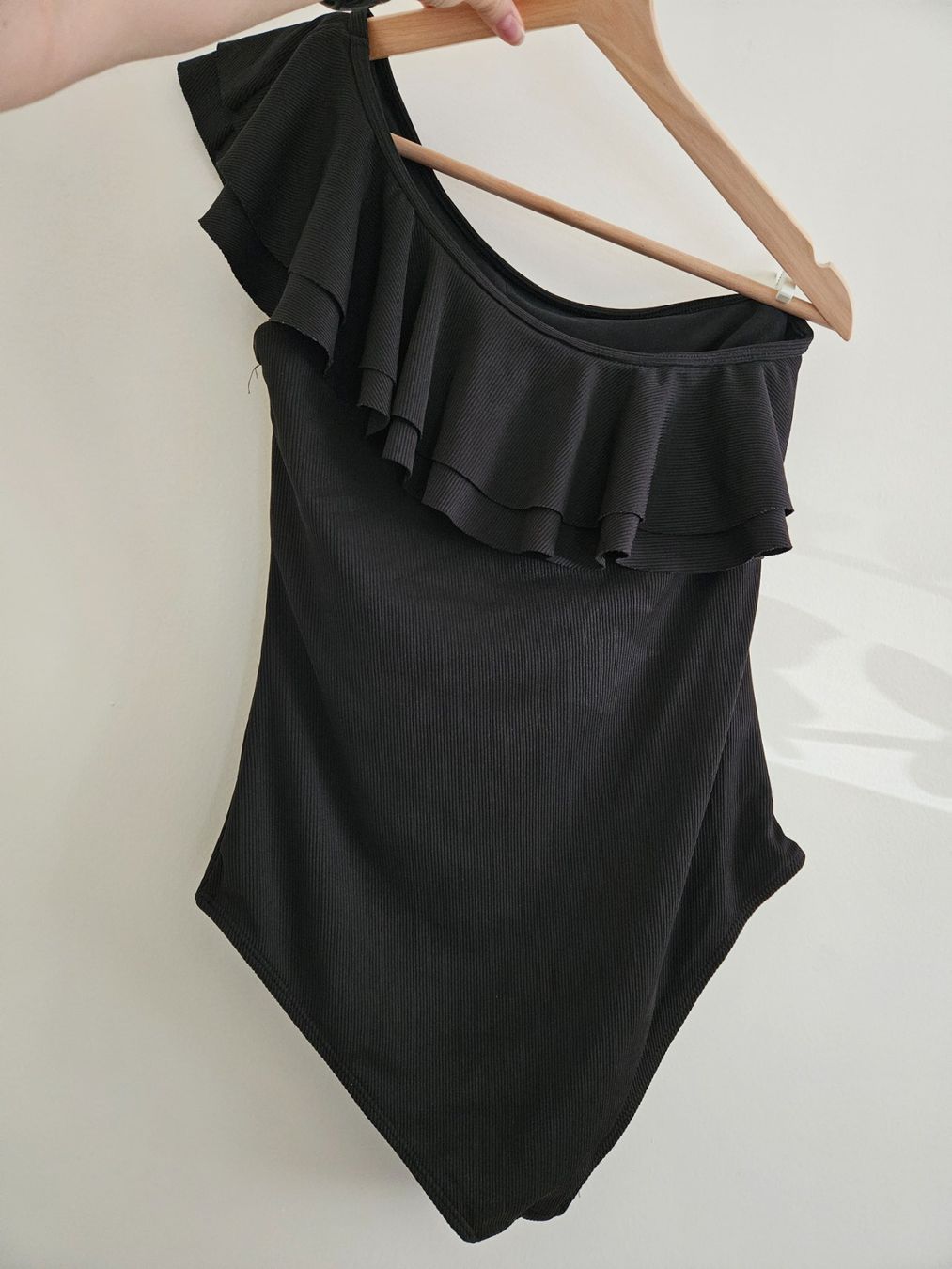 Badekleider & Bikinis: Wunderschönes Badekleid schwarz, Gr.L – Gebraucht aus Schaffhausen von sabrina915 2