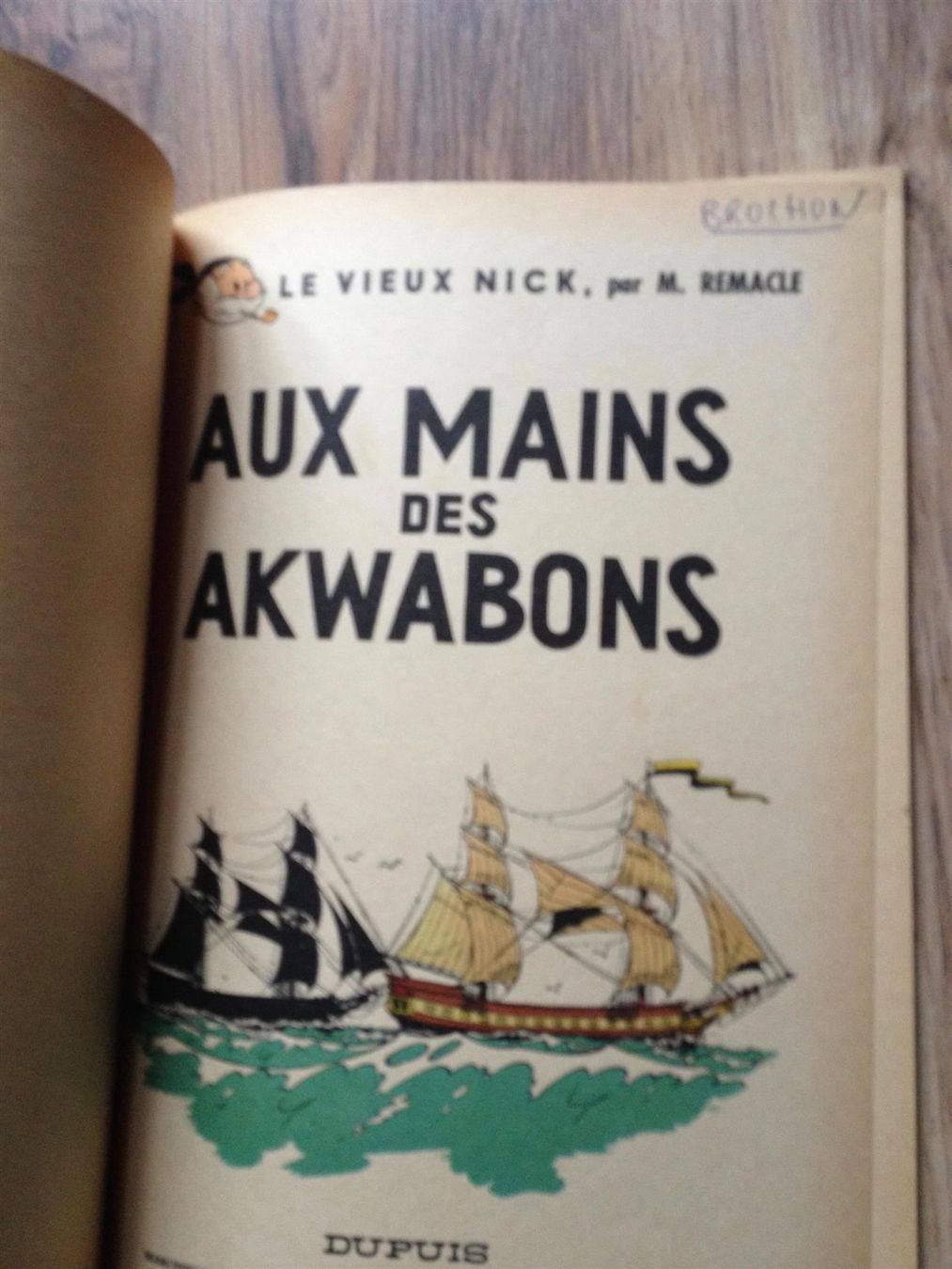 Comics: Vieux Nick - Aux mains des Akwabons EO – Gebraucht aus Farvagny-le-Grand von LaCaverne 6